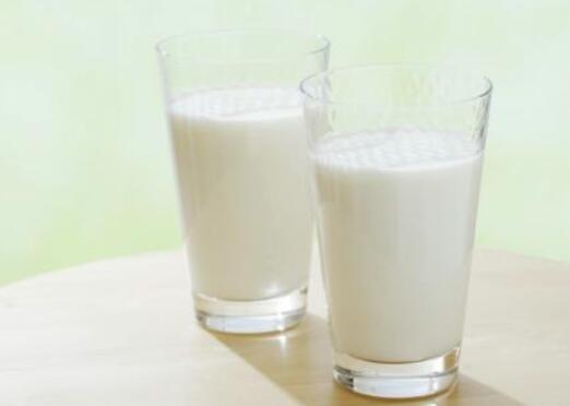 原奶缺口持续扩大 龙头奶企业绩看涨
