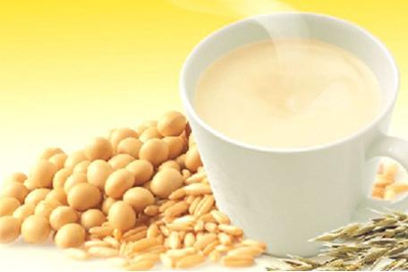 巨头跨界布局 中国豆奶市场迎来新势力