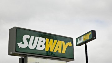 一年关店909家 Subway为什么在健康潮中落后了？