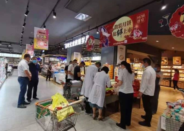 “携手护食安 安心过佳节”历城区在行动！